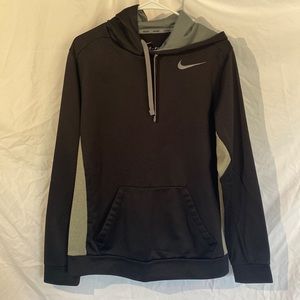 Nike Therma-Fit Mens Black Hoodie Fleece Pullover, size M